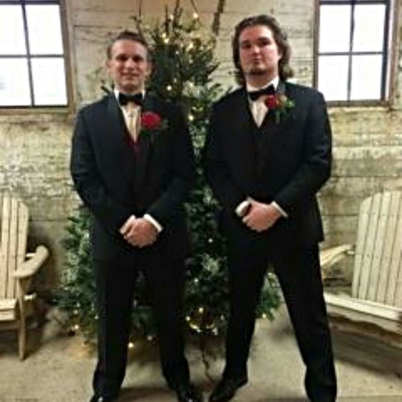 Meet your Posher, Jonluke - Picture 1 of 1